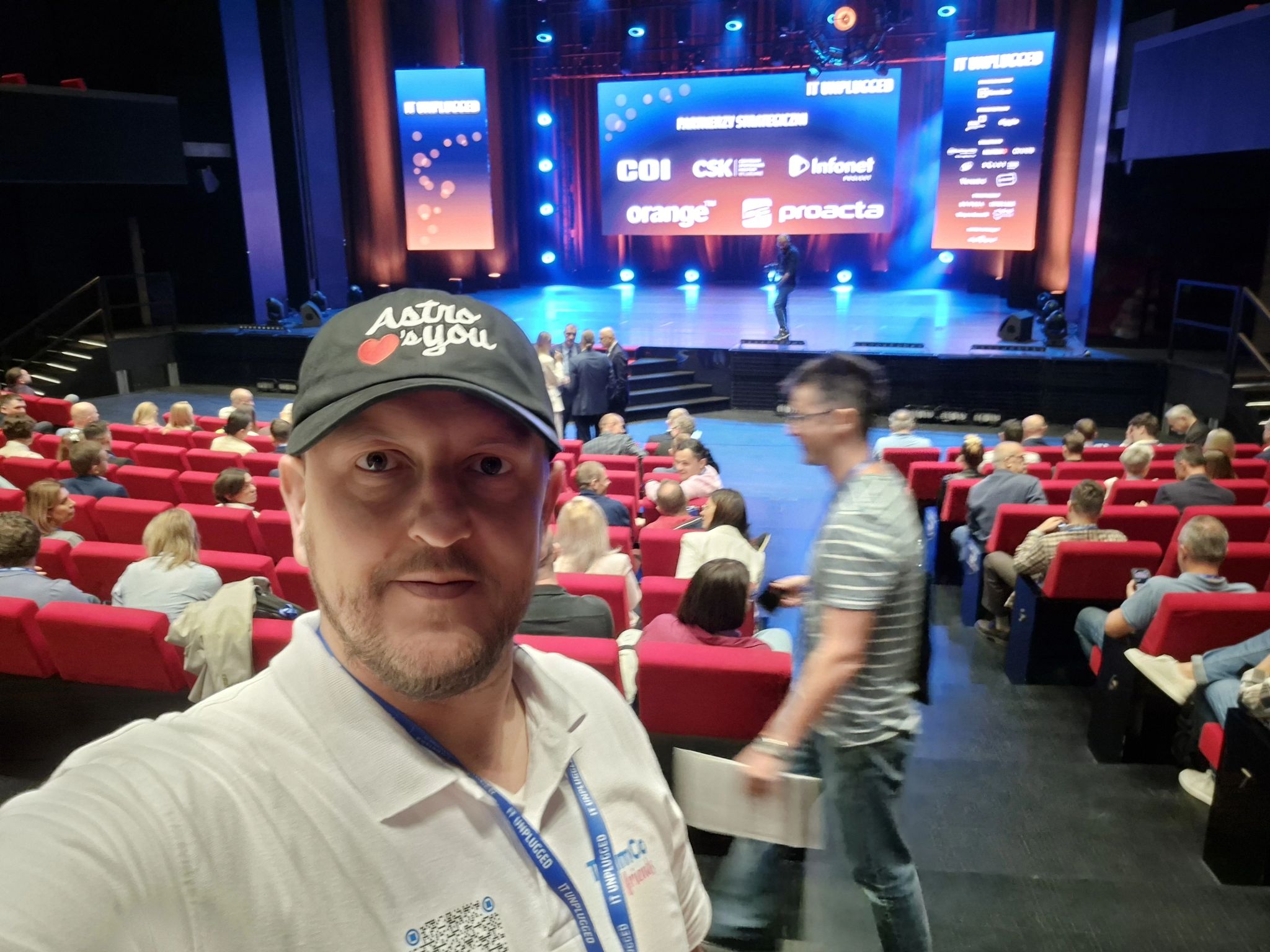 Co naprawdę mówią liczby? Ostatnia część raportu Salesforce Polska pod lupą